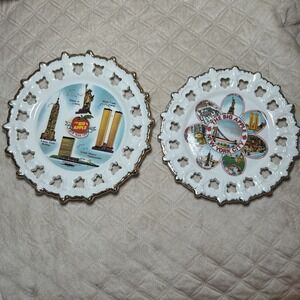 Vintage New York City Hanging Decorative Plates Set Of 2 Twin Towers